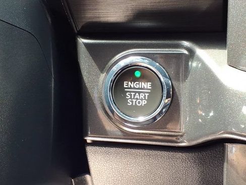 Used 2022 Ford F150 XLT w/ Equipment Group 302A High AWD/4WD image 29