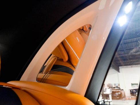 Used 2022 Rolls-Royce Phantom Sedan w/ The Phantom Package RWD image 51