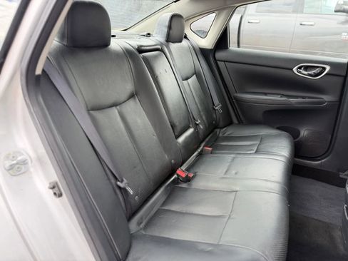 Used 2015 Nissan Sentra SL w/ Navigation Package image 18
