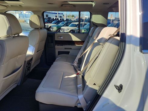 Used 2011 Ford Flex SEL w/ Rapid Spec Order Code image 10