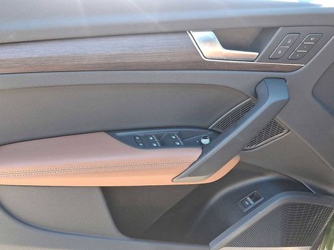 Certified 2023 Audi Q5 2.0T Premium Plus w/ Premium Plus Package image 10