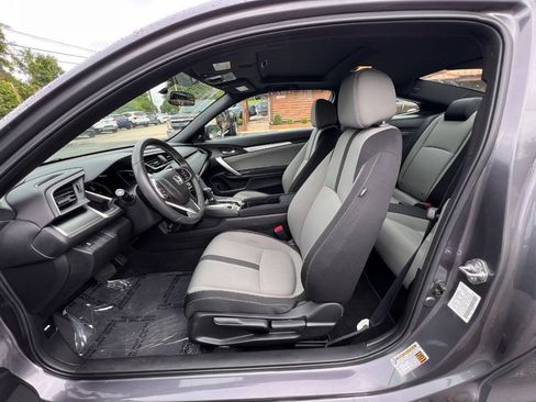 Used 2018 Honda Civic EX-T image 11