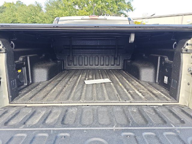 Certified 2025 Ford Maverick XLT w/ XLT Luxury Package FWD image 12