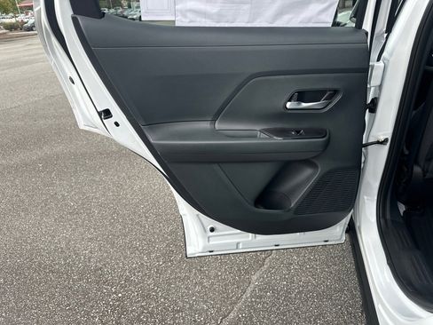 New 2026 Nissan Kicks SV image 21