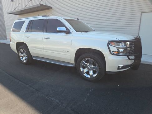 Used 2015 Chevrolet Tahoe LTZ RWD image 12