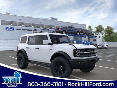 New 2026 Ford Bronco Outer Banks AWD/4WD image 1
