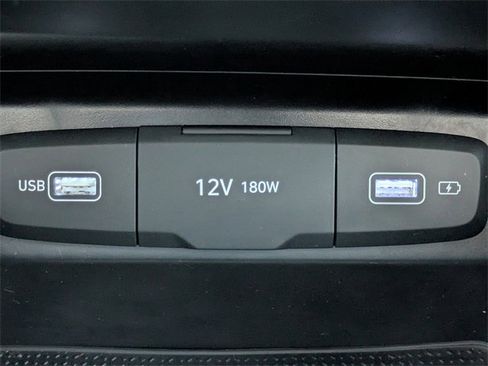 Used 2022 Hyundai Tucson SE image 21