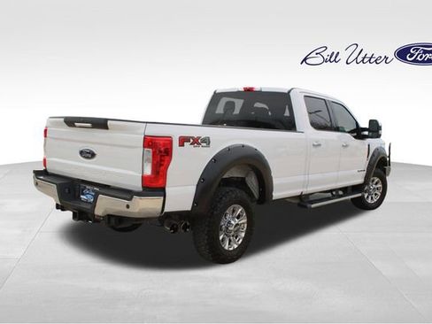 Certified 2019 Ford F350 XLT w/ XLT Premium Package image 5