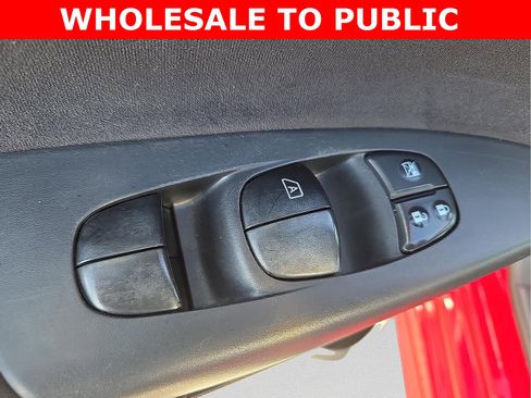 Used 2015 Nissan Sentra SR w/ Navigation Package image 15