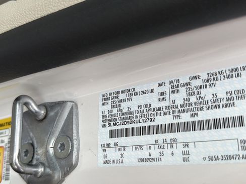 Used 2019 Lincoln MKC Select w/ Select Plus Package AWD/4WD image 26