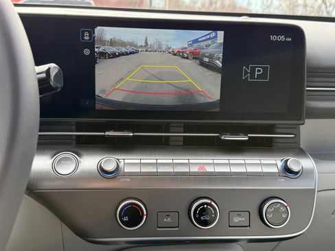 New 2026 Hyundai Kona SE image 21