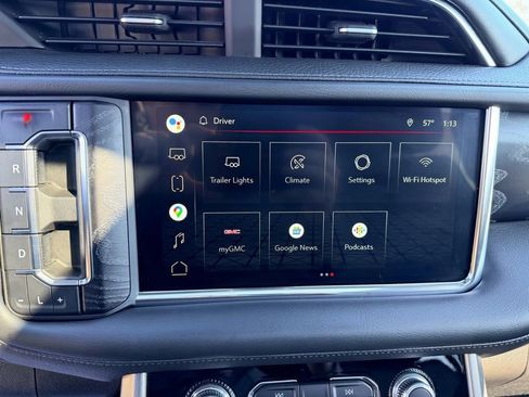 Used 2022 GMC Yukon Denali image 17