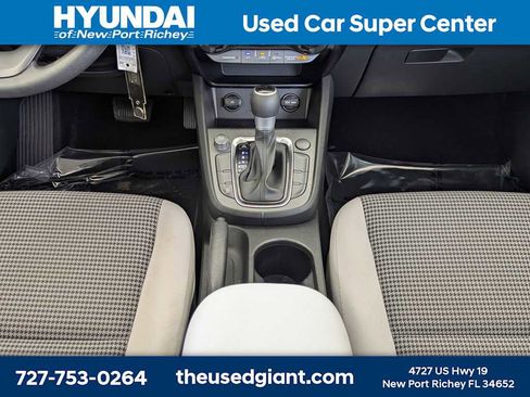 Used 2023 Hyundai Kona SE image 20