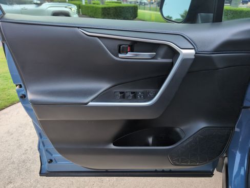 Certified 2022 Toyota RAV4 XSE AWD/4WD image 14
