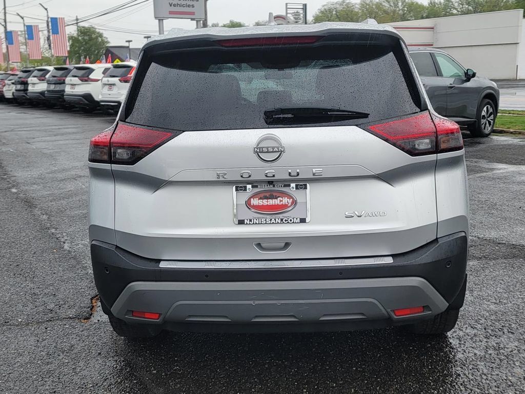 Used 2023 Nissan Rogue SV w/ SV Premium B Package AWD/4WD image 7