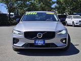 Used 2025 Volvo S60 B5 Core image 2