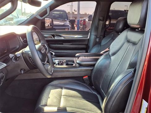 Used 2022 Jeep Wagoneer Series II image 18