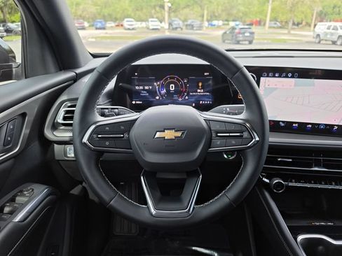 New 2026 Chevrolet Traverse LT FWD image 16