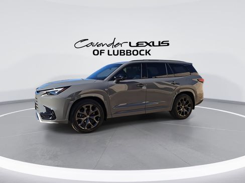 New 2026 Lexus TX 500h AWD image 5