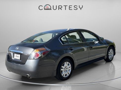 Used 2011 Nissan Altima 2.5 S image 7