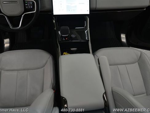 Used 2024 Land Rover Range Rover Sport SE image 19