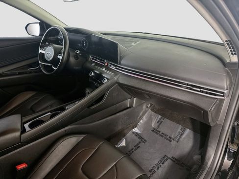 Used 2023 Hyundai Elantra Limited FWD image 30