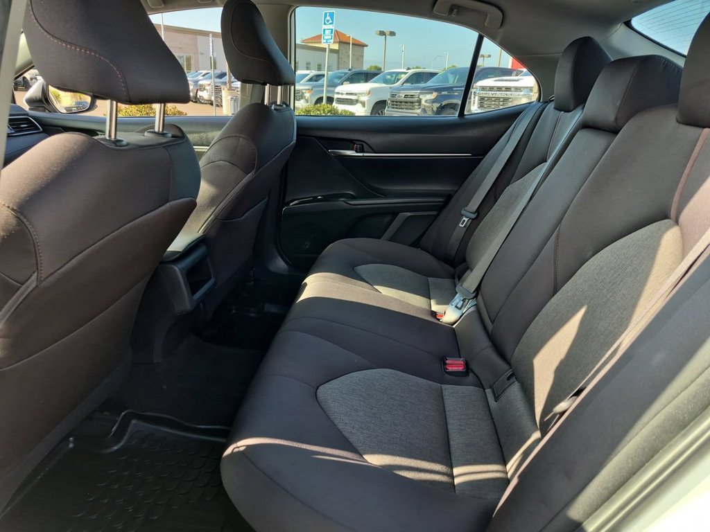 Used 2019 Toyota Camry LE FWD image 25