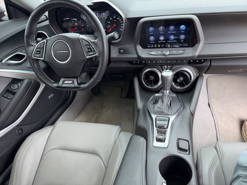 Used 2023 Chevrolet Camaro SS RWD image 10