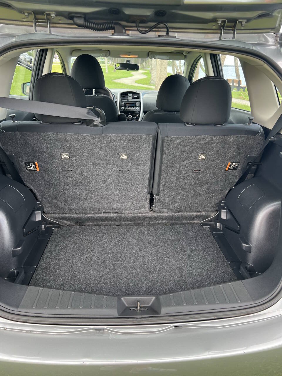 Used 2015 Nissan Versa Note SV FWD image 8