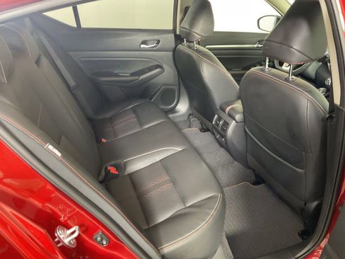 Used 2024 Nissan Altima 2.0 SR image 20