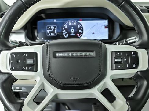 Used 2020 Land Rover Defender 110 HSE AWD/4WD image 22
