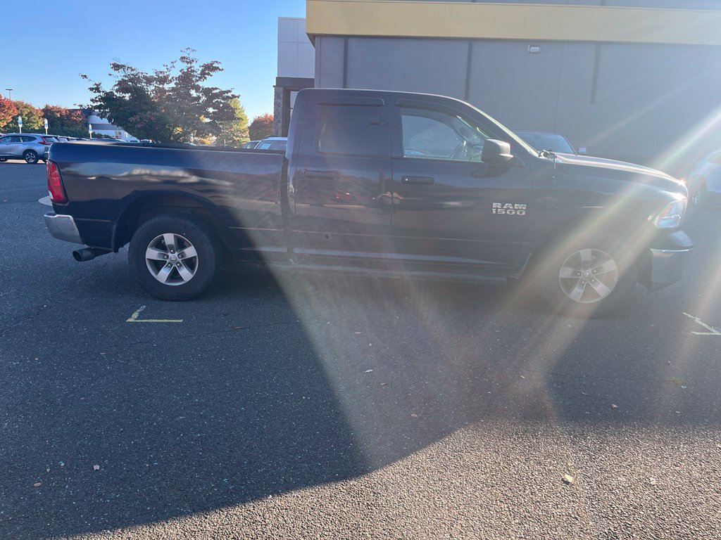 Used 2017 RAM 1500 Tradesman w/ Chrome Appearance Group RWD image 8