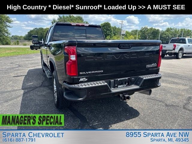 Used 2024 Chevrolet Silverado 2500 High Country AWD/4WD image 5