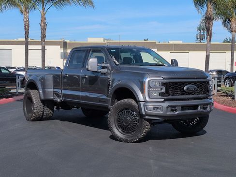 Used 2026 Ford F450 Lariat image 2