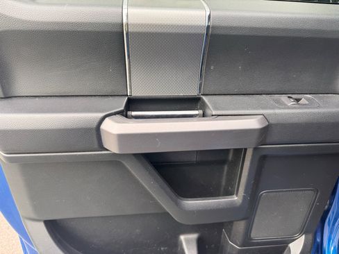 Used 2015 Ford F150 XLT w/ Equipment Group 301A Mid image 16