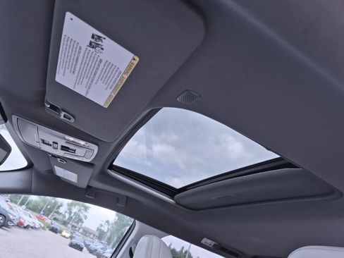Used 2021 Toyota Sienna AWD image 19