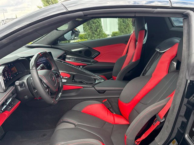 Used 2023 Chevrolet Corvette Z06 w/ Z07 Performance Package RWD image 26