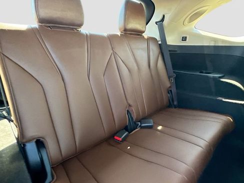 Used 2023 Acura MDX SH-AWD w/ Advance Package image 33