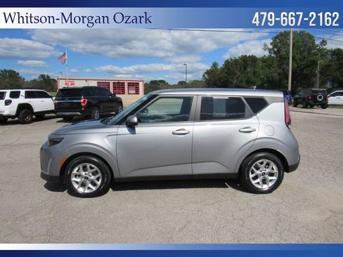 Used 2023 Kia Soul LX w/ Option Group 015 image 5