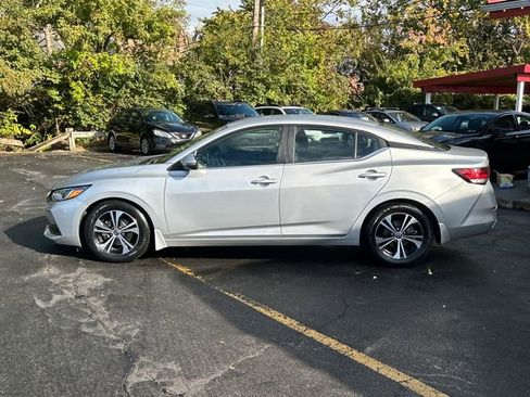 Used 2020 Nissan Sentra SV image 3