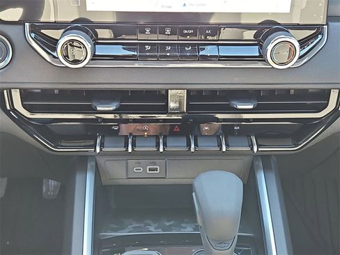 New 2026 Chevrolet Colorado W/T w/ WT Custom Package image 6