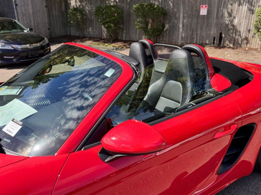 Used 2019 Porsche 718 Boxster GTS RWD image 14
