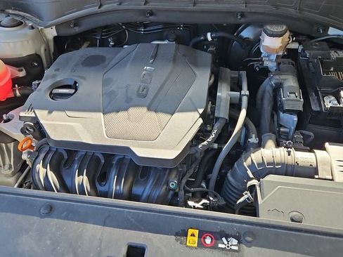 Used 2022 Kia Sorento S image 33