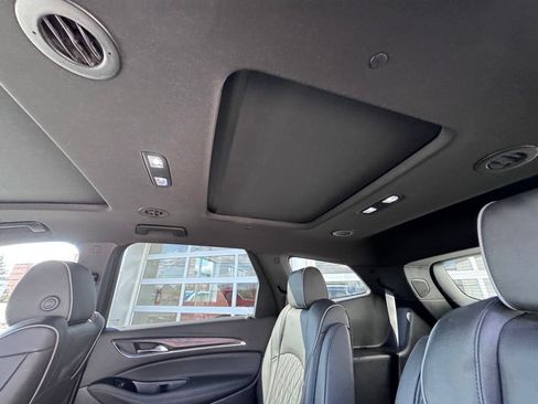 Used 2023 Buick Enclave Avenir w/ Trailering Package, 5000 lbs. AWD/4WD image 25