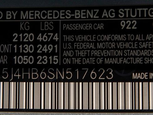 Used 2025 Mercedes-Benz CLA 250 4MATIC image 37