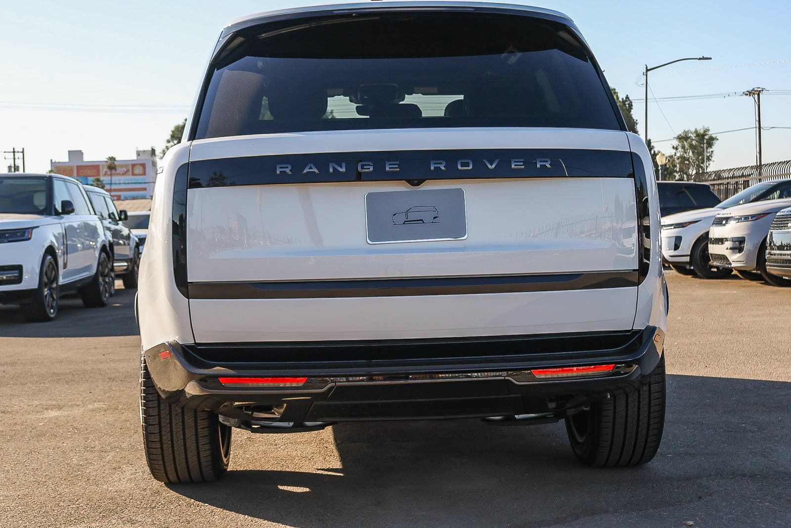 New 2026 Land Rover Range Rover SE AWD/4WD image 6