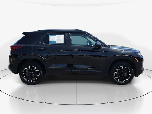 Used 2023 Chevrolet TrailBlazer LT AWD/4WD image 4