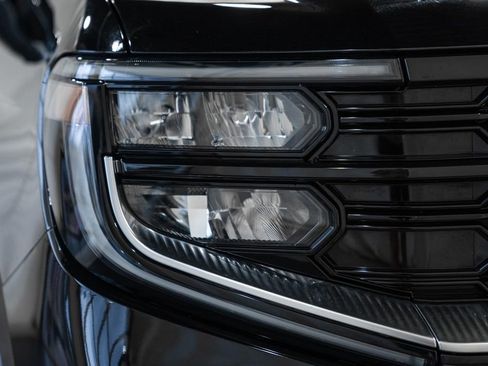 Used 2025 Ford Expedition Max Platinum image 22