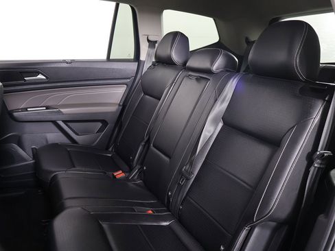 Used 2022 Volkswagen Atlas SE image 33