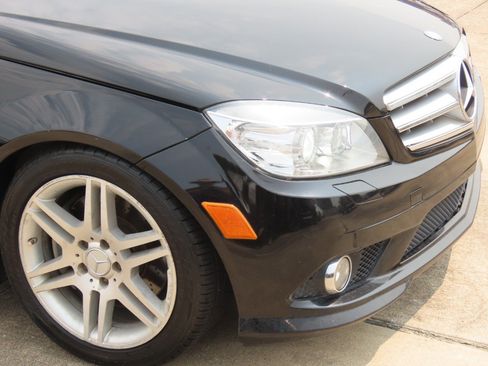 Used 2008 Mercedes-Benz C 350 Sport image 7